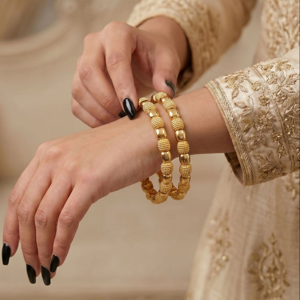 Luxury Unique Design Gold Plated 2pc Bangle Set For Girls/women