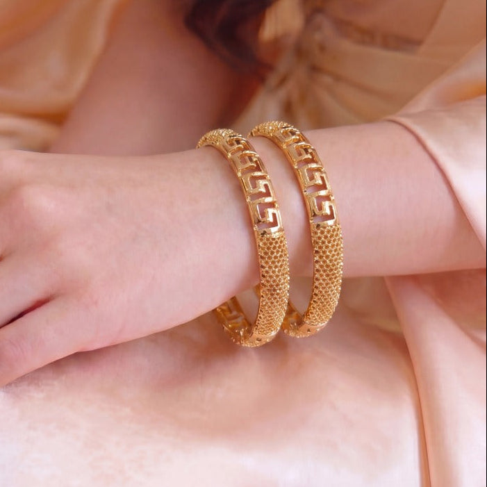 Sparkling Design Gold Plated 2pc Bangle Set For Girls/women