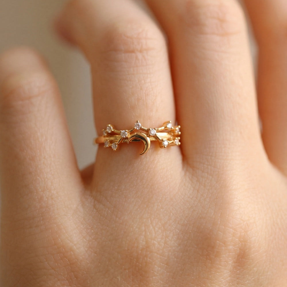 Stylish Unique Design Crystal Stones Adjustable Ring For Girls/women