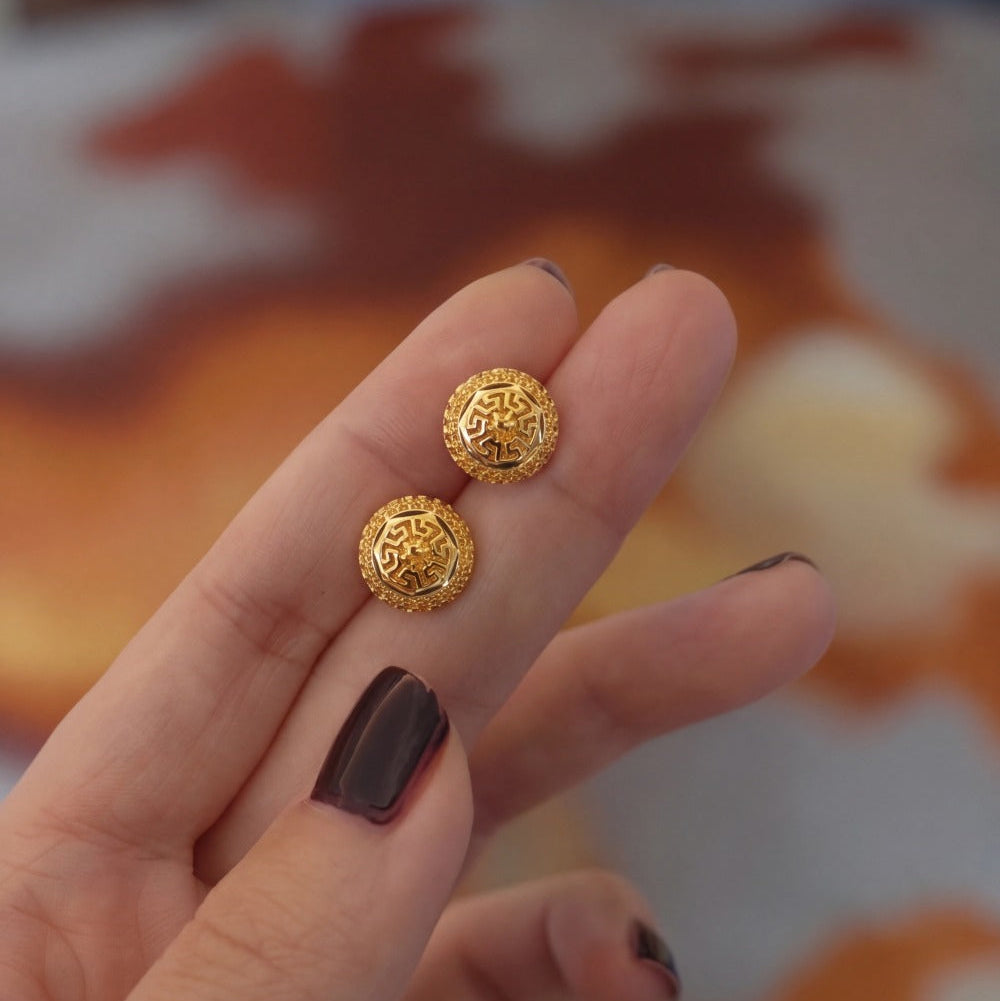 Fancy Unique Design Gold Plated Tops For Girls/women