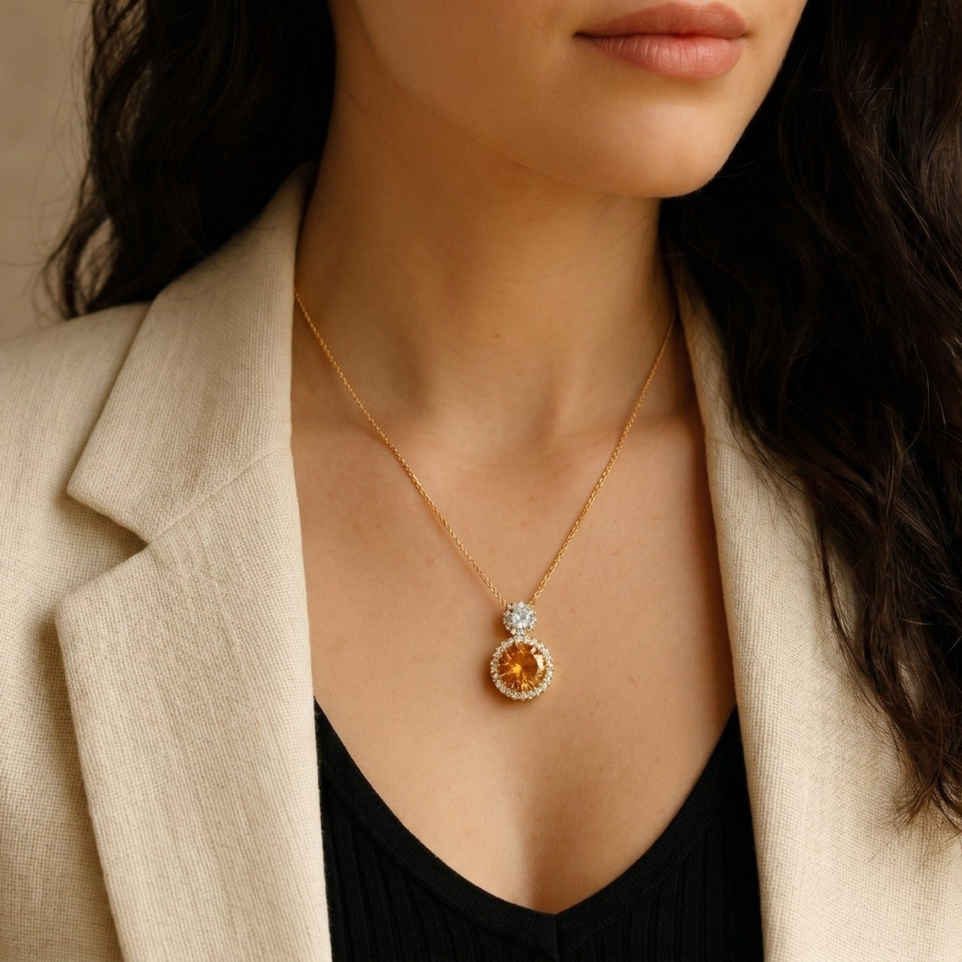 Gorgeous Design Gold Plated Crystal Stones Necklace For Girls/Women