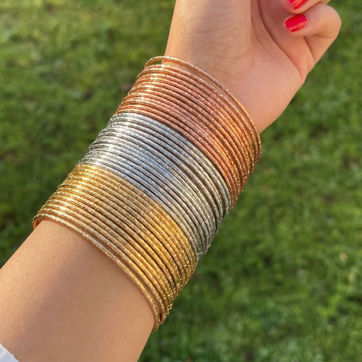 Glamorous Unique Design Bangle Set For Girls/Women