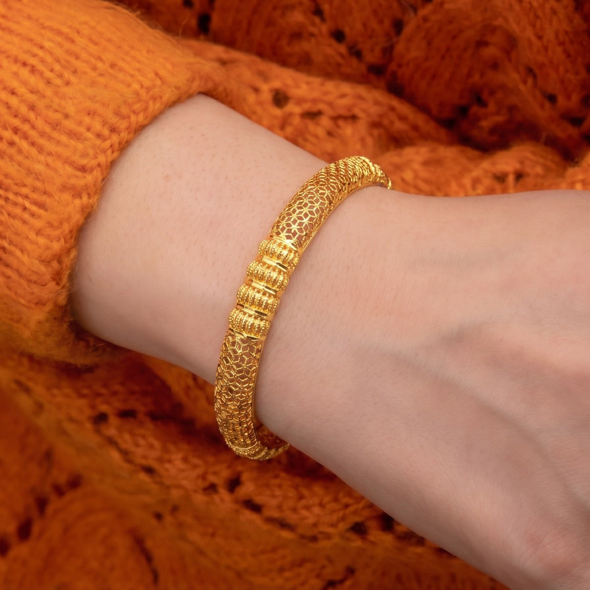 Beautiful Unique Design Gold Plated Bangle For Girls/Women