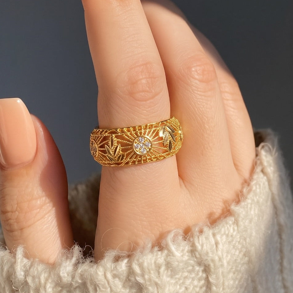 Elegant Design Gold Plated Crystal Stones Ring For Girls/Women