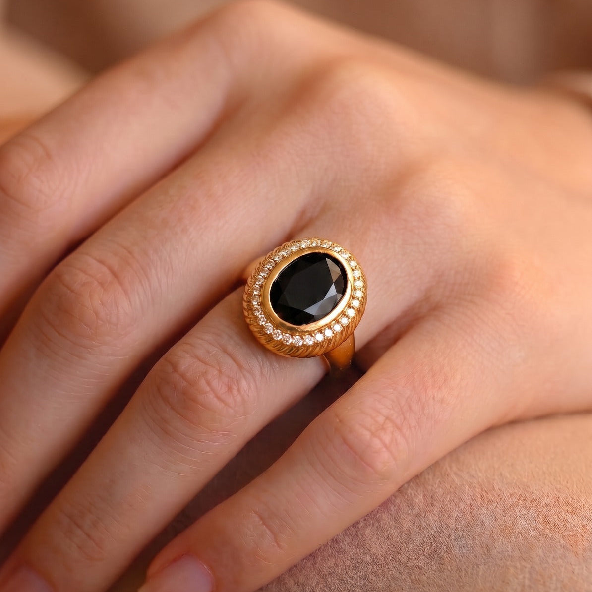 Glamorous Design Gold Plated Ring Crystal Stones For Girls/Women