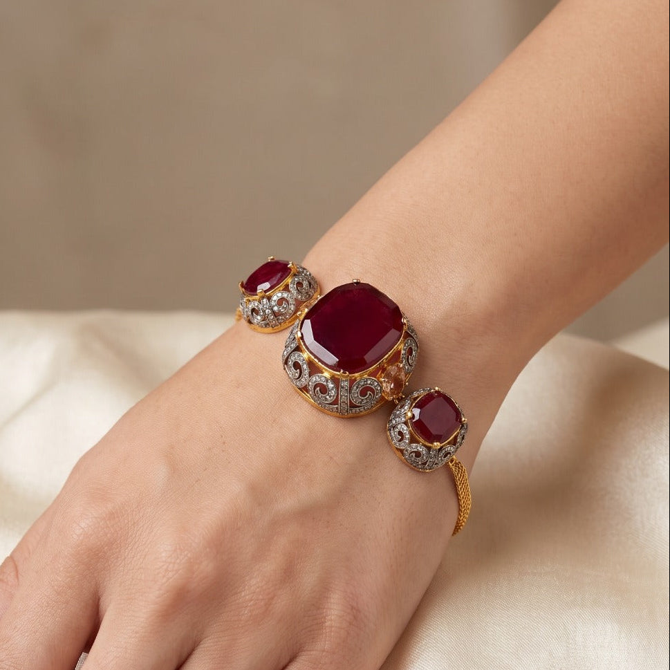 Dazzling Design Gold Plated Crystal Stones Bracelet For Girls/Women