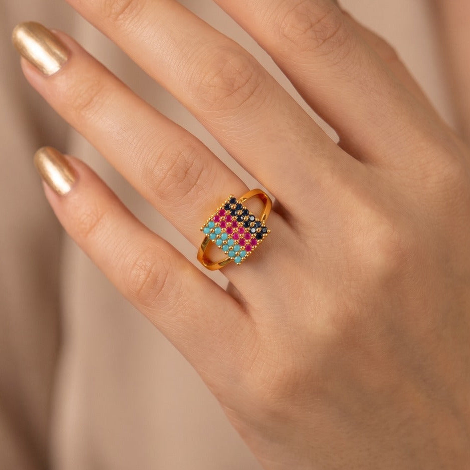 Glamorous Design Gold Plated Crystal Stones Ring For Girls/Women