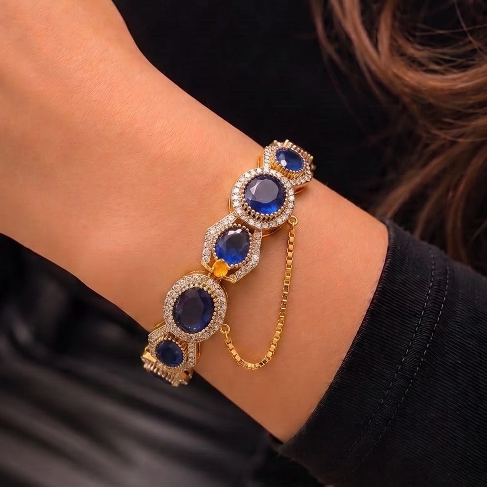 Luxury Design Gold Plated Crystal Stones Bangle for Girls/Women