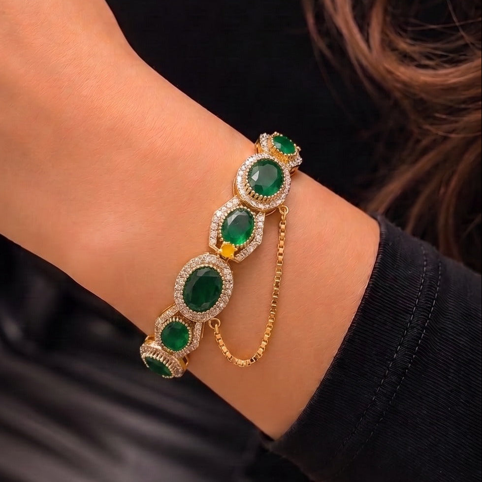 Luxury Design Gold Plated Crystal Stones Bangle for Girls/Women