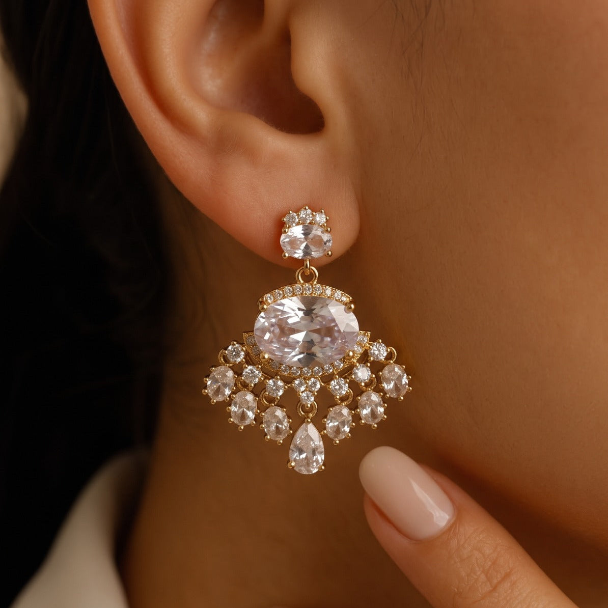 Stylish Design Silver Plated Crystal Stones Earrings For Girls/women