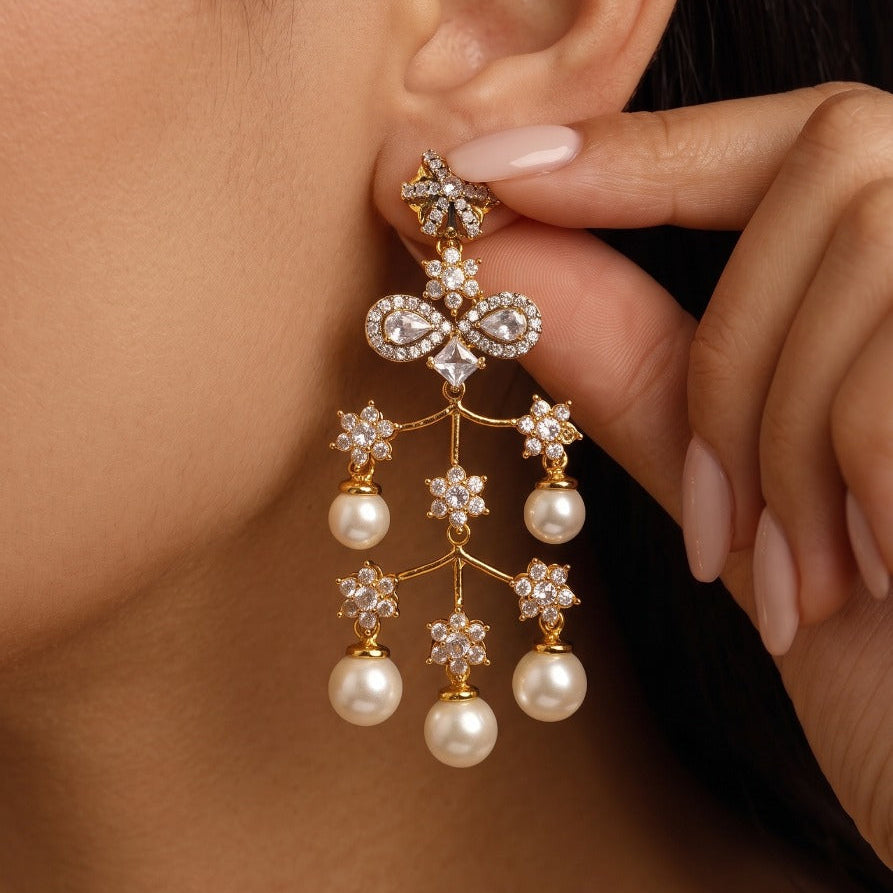 Glamorous Design Gold Plated Crystal Stones Earrings For Girls/women