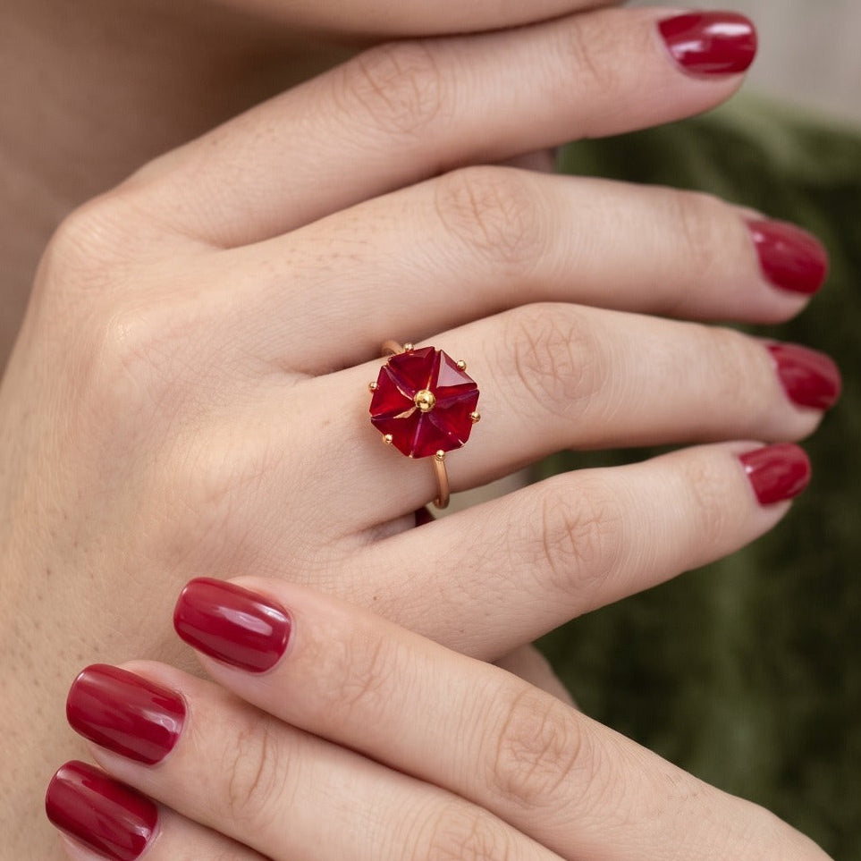 Luxury Design Gold Plated Crystal Stones Ring For Girls/Women