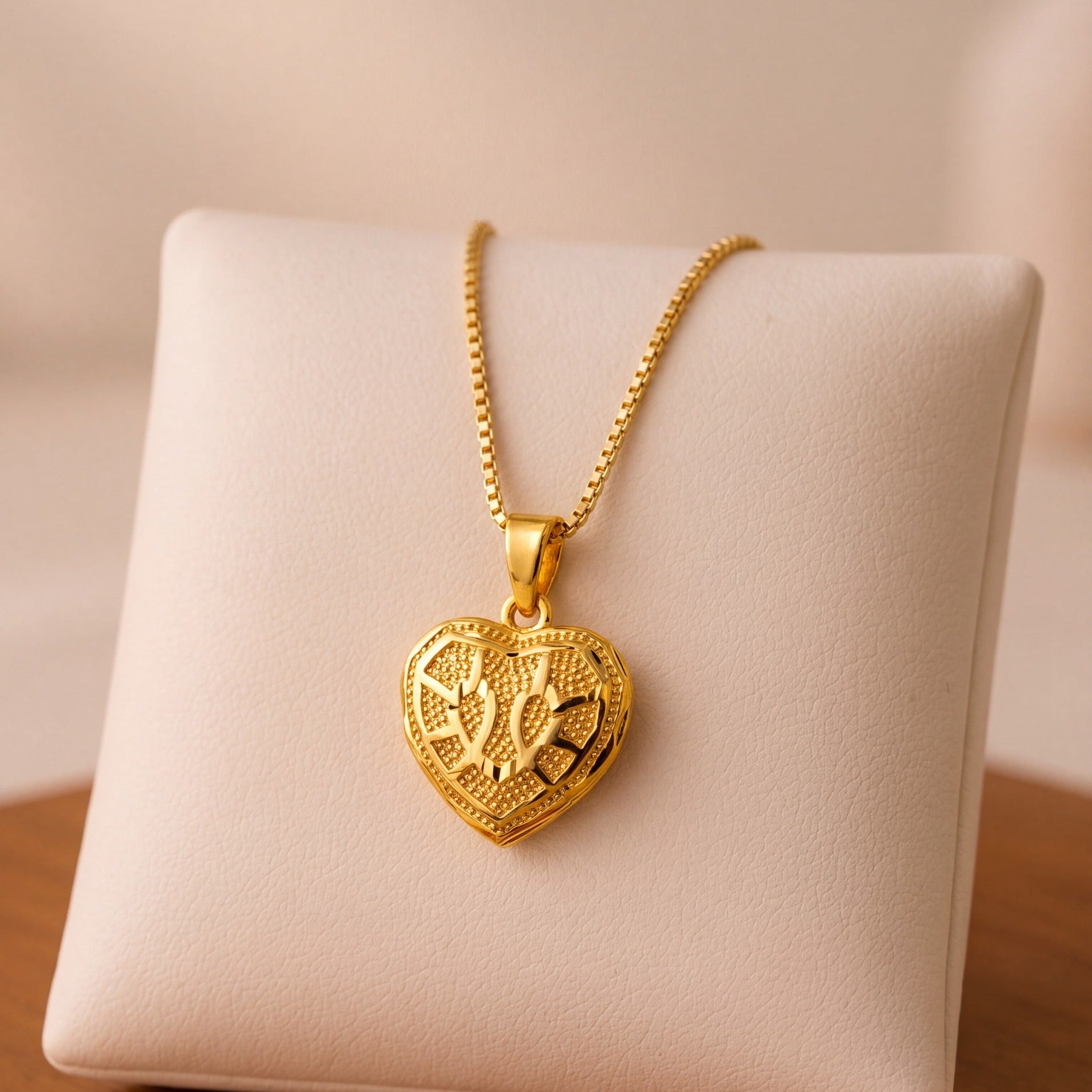 Elegant Heart Design Gold Plated Pendant for Girls/Women