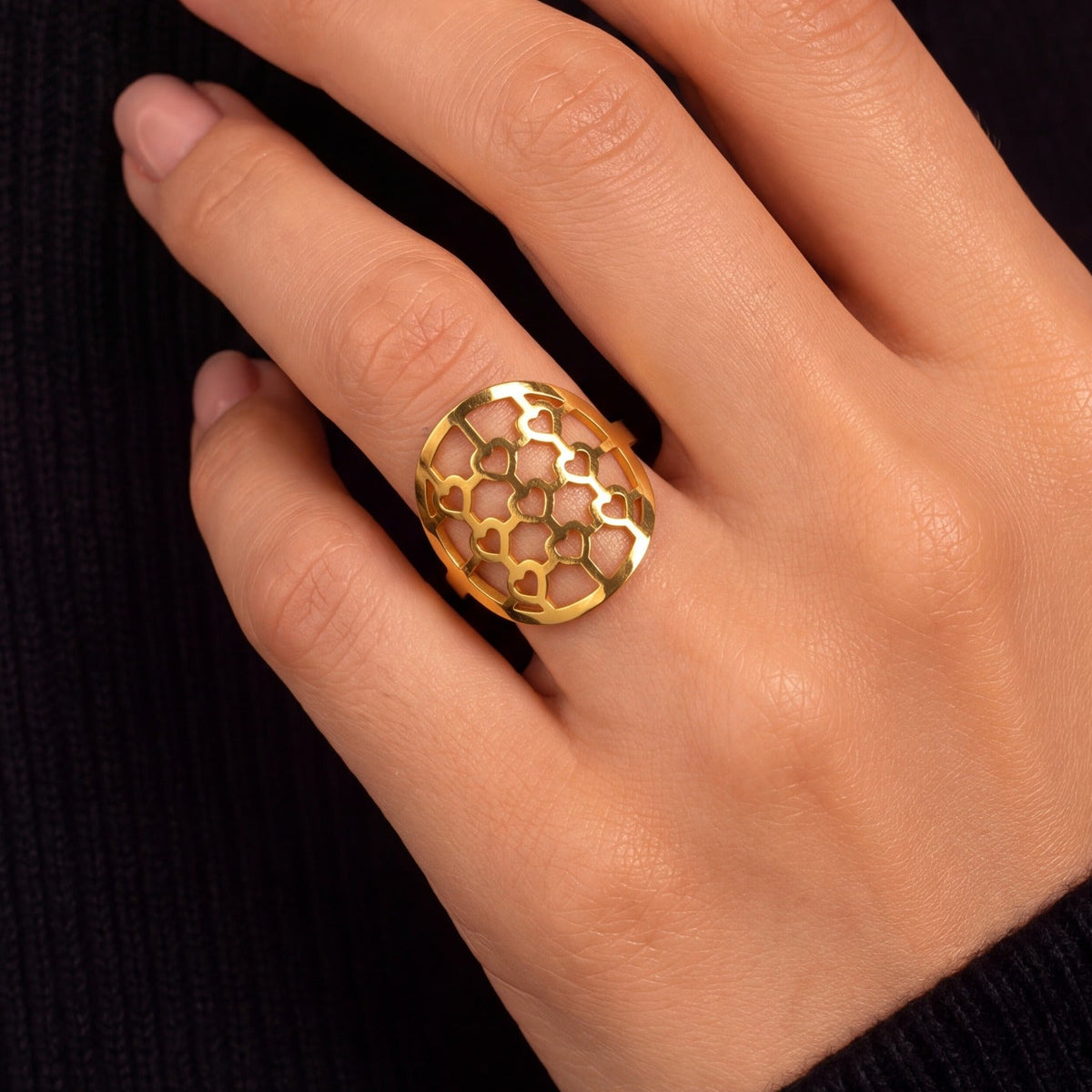 Luminous Unique Design Gold Plated Ring For Girls/Women