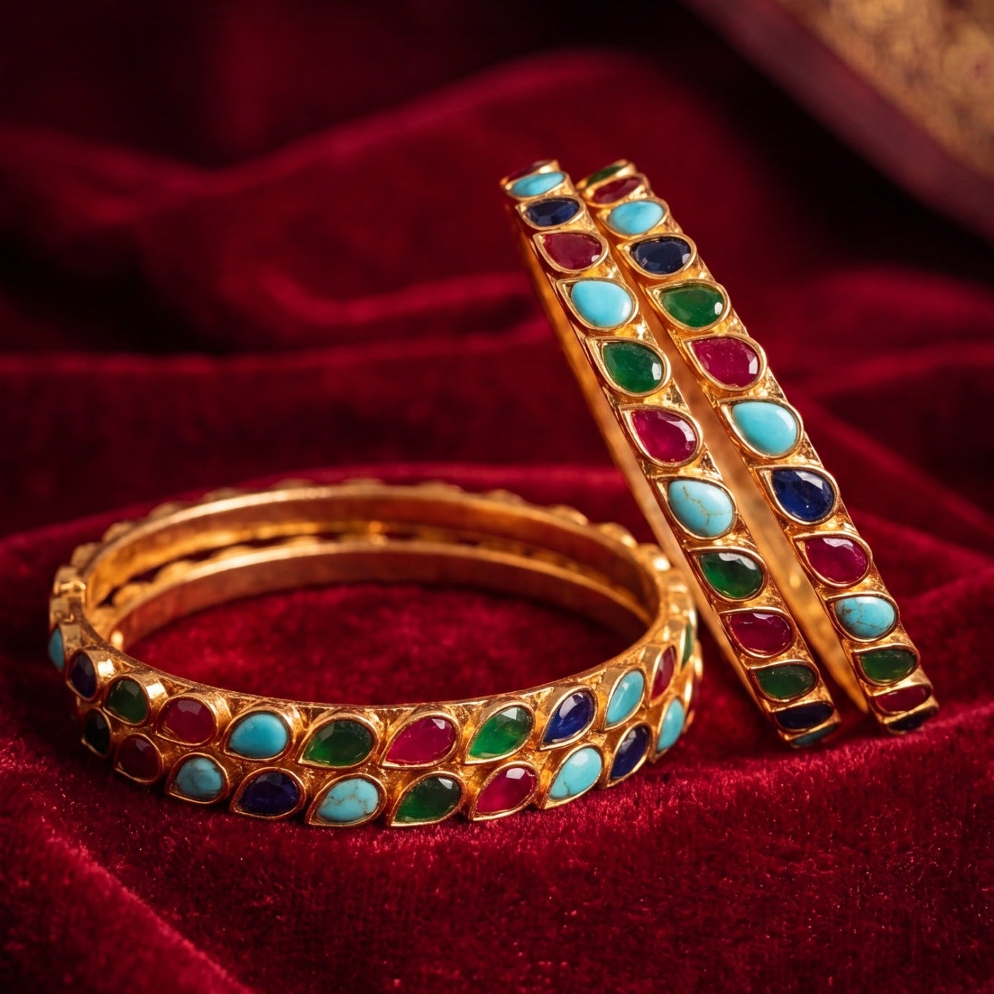 Gorgeous Design Gold Plated Crystal Stones 4pc Bangle set for Girls/Women