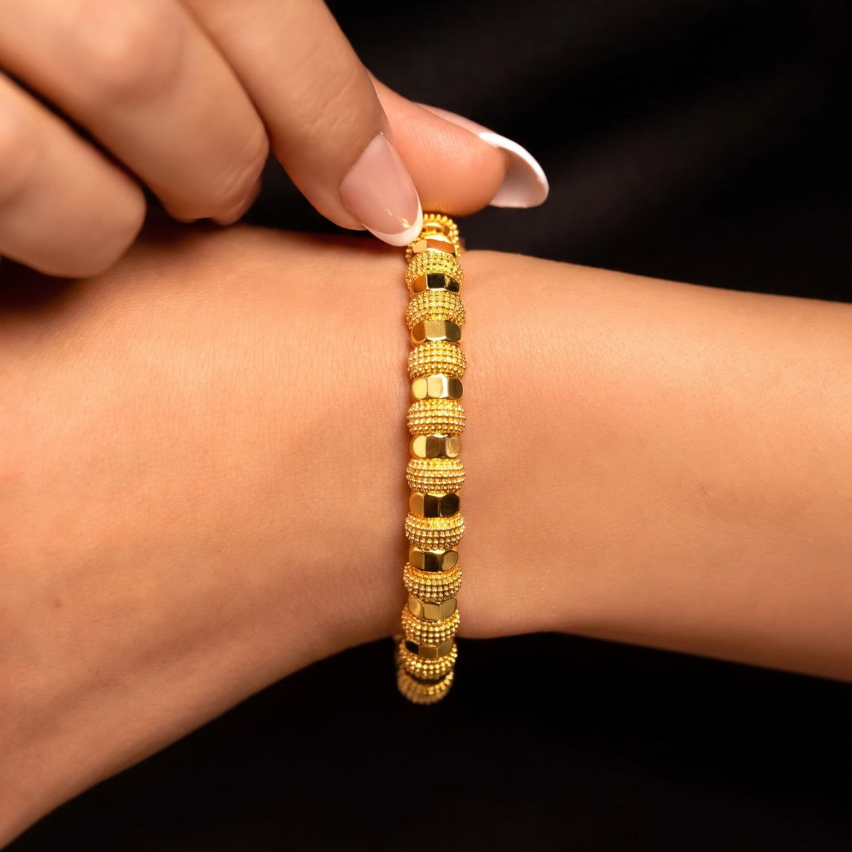 Fancy Unique Design Gold Plated Bangle for Girls/Women