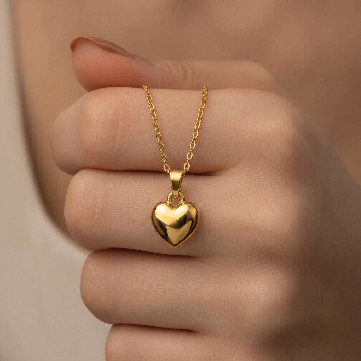 Fancy Heart Design Gold Plated Pendant for Girls/Women
