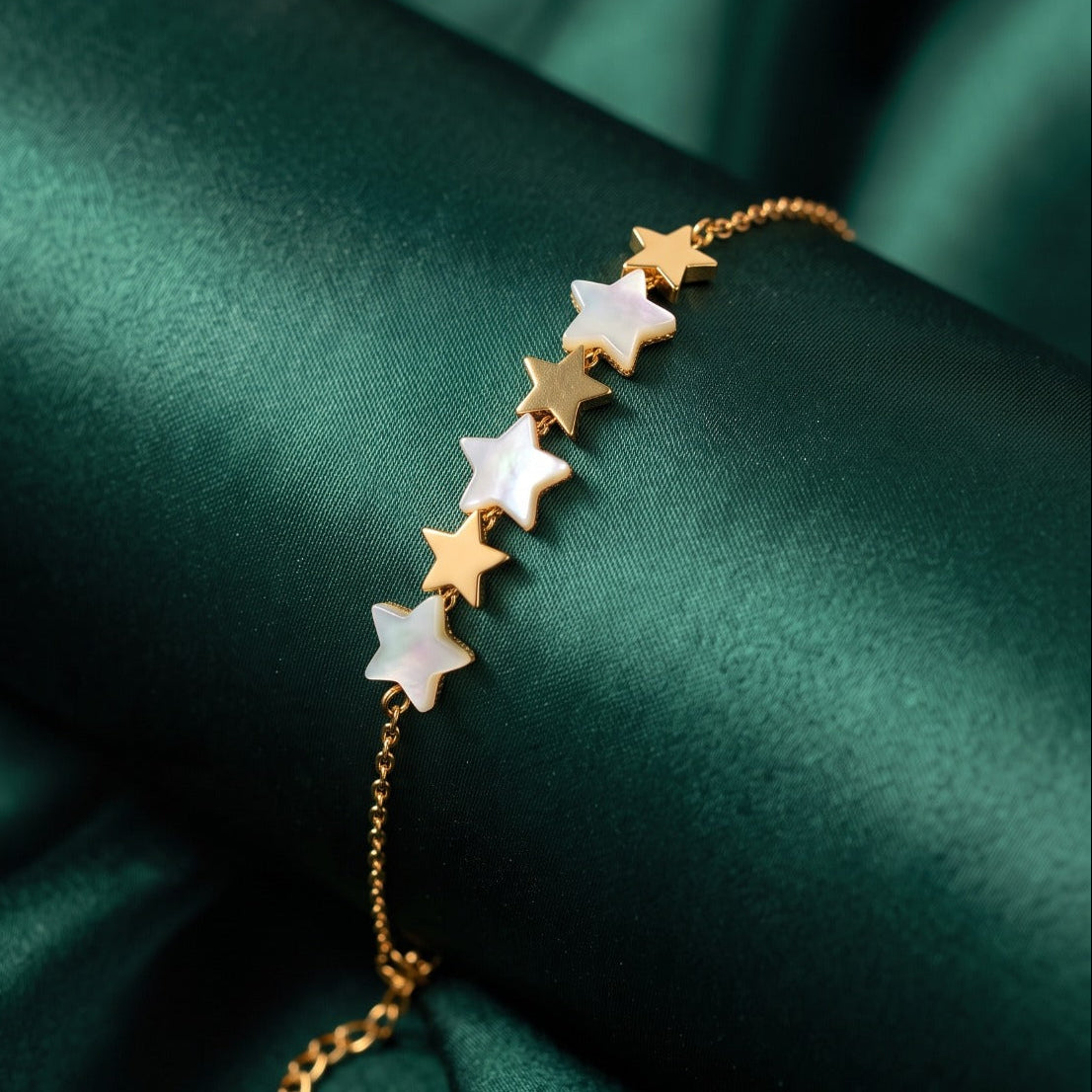 Fancy Unique Design Gold Plated Bracelet for Girls/Women