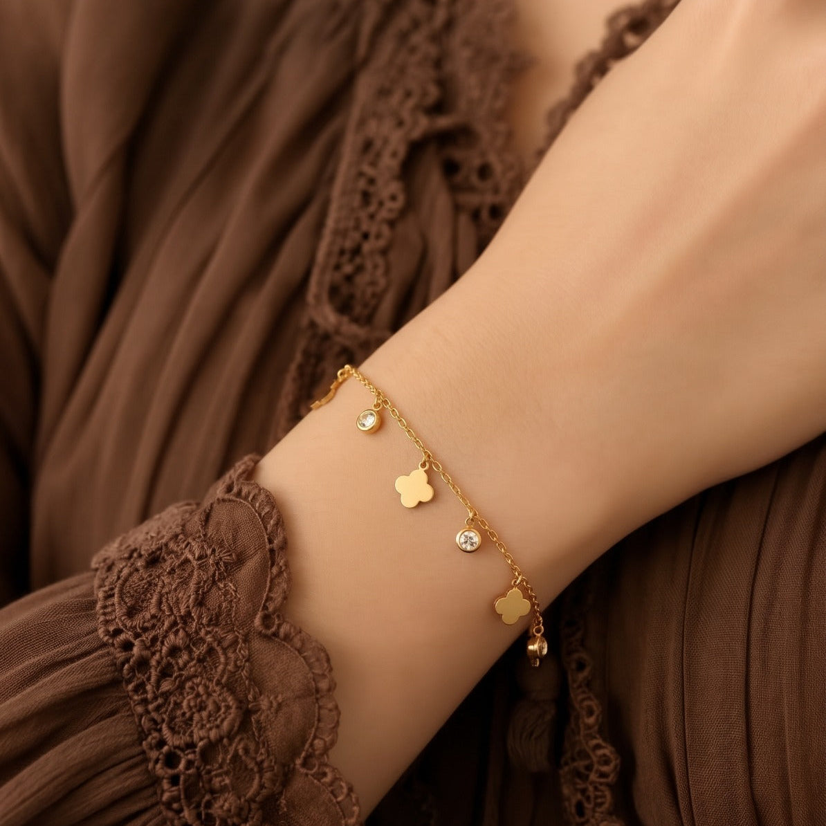 Luminous Design Gold Plated Crystal Stones Bracelet For Girls/women