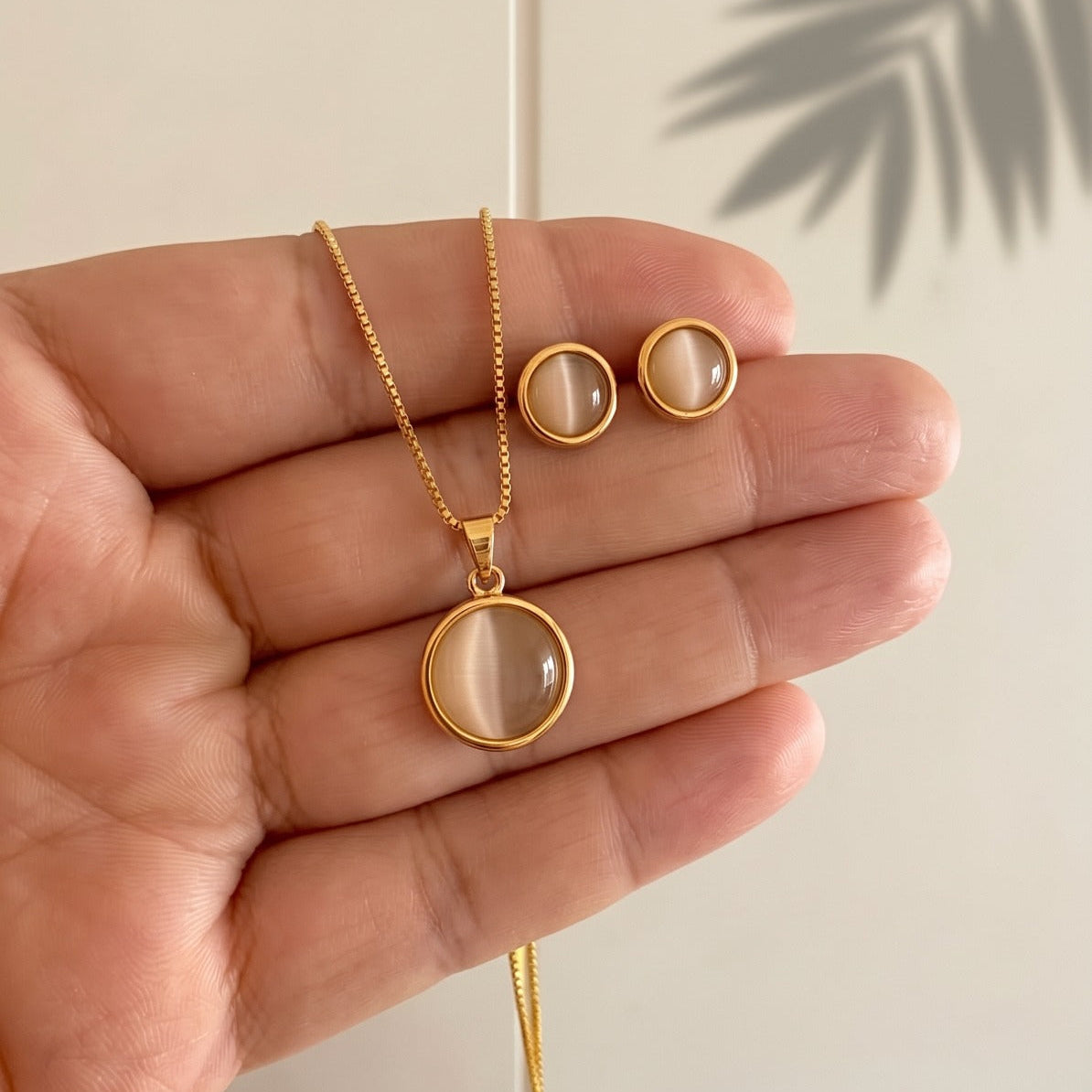 Fancy Unique Design Gold Plated Necklace Set for Girls/Women