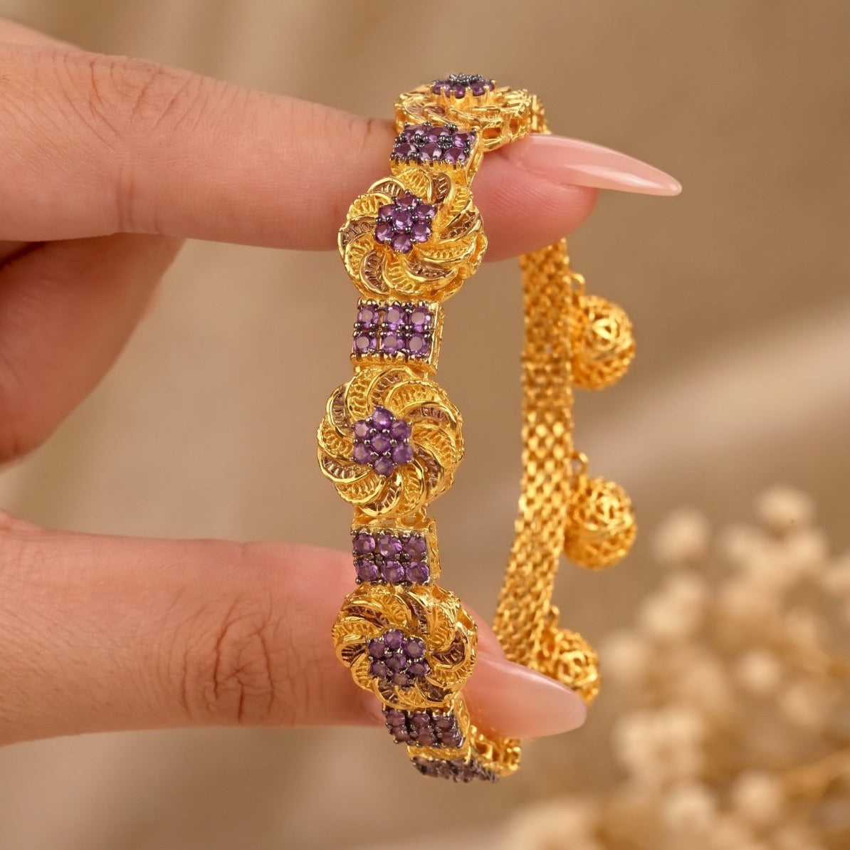 Luxury Design Gold Plated Crystal Stones Bracelet For Girls/Women