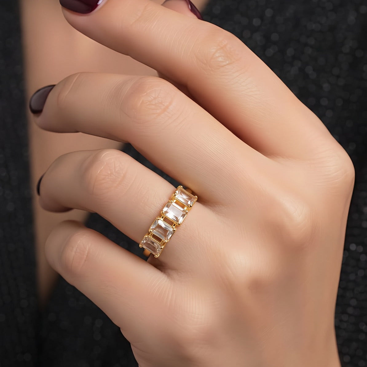 Luxury Design Gold Plated Crystal Stones Ring For Girls/women