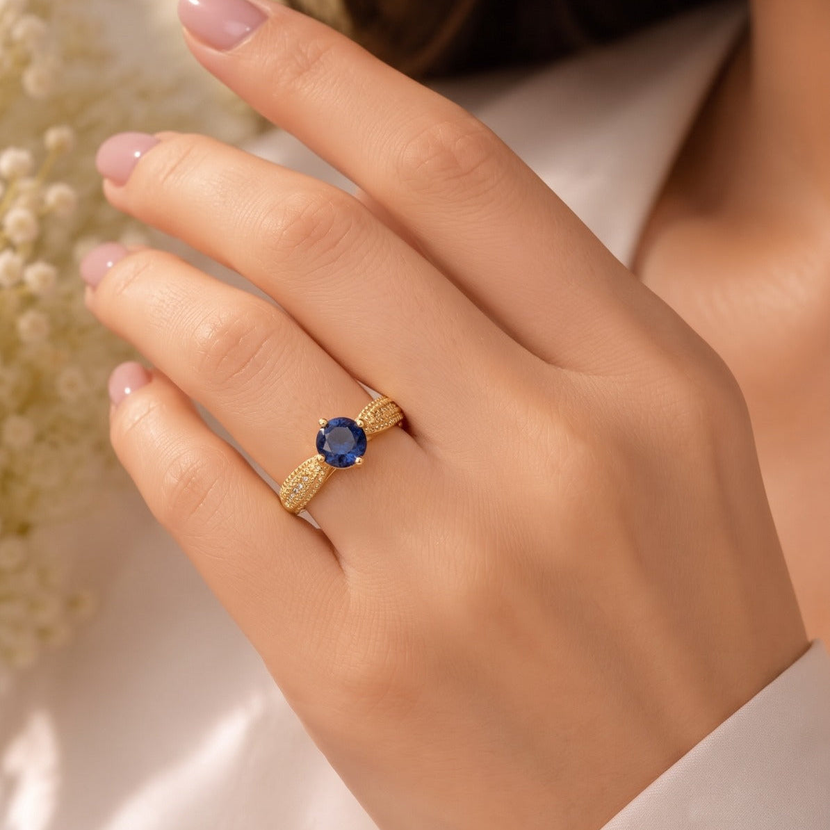 Dazzling Design Gold Plated Crystal Stones Ring For Girls/women