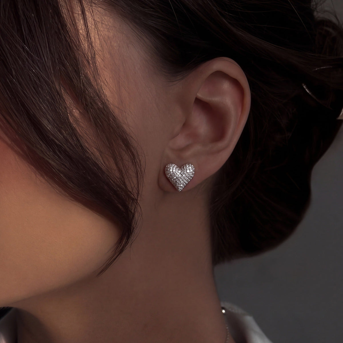 Glamorous Heart Design Crystal Stones Earrings For Girls/Women