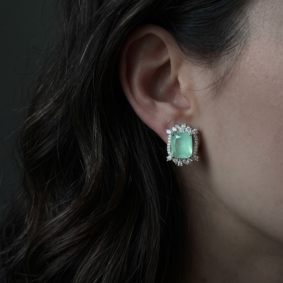 Elegant Design Silver Plated Crystal Stones Earrings For Girls/Women