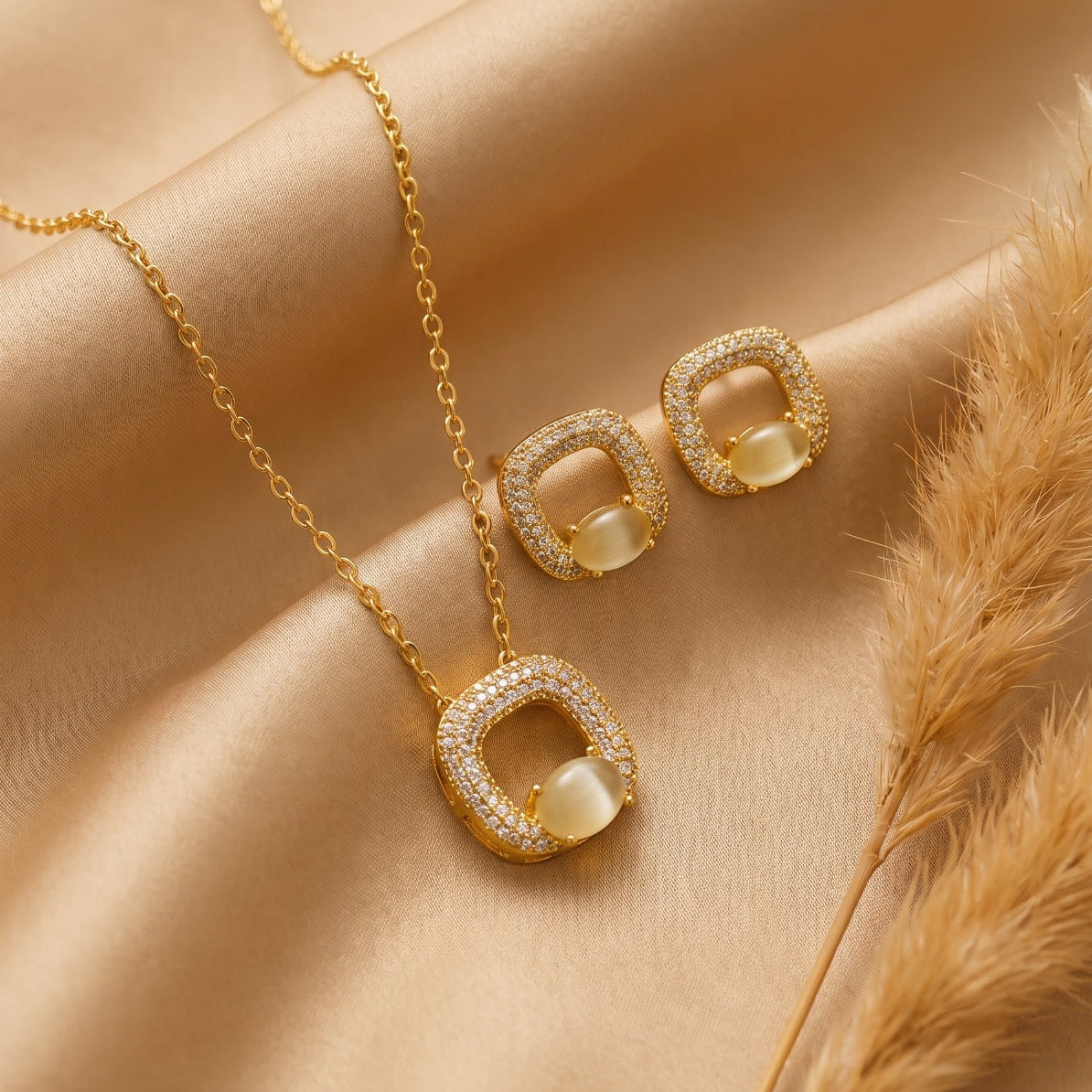 Luxury Unique Design Crystal Stones Necklace Set for Girls/Women