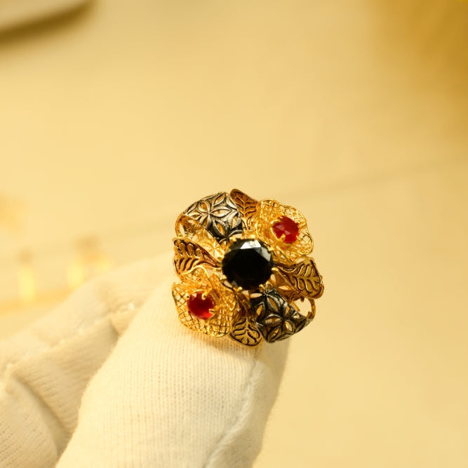 Sparkling Unique Design Gold Plated Ring For Girls/Women