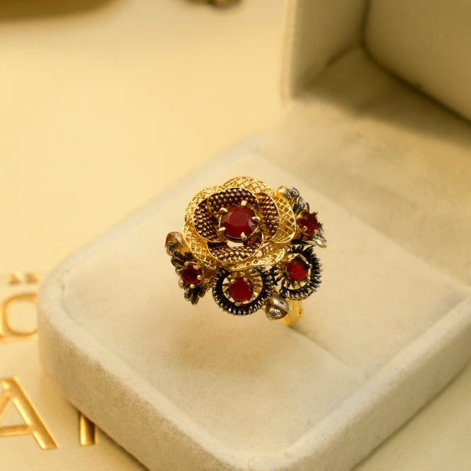 Dazzling Unique Design Gold Plated Ring For Girls/women