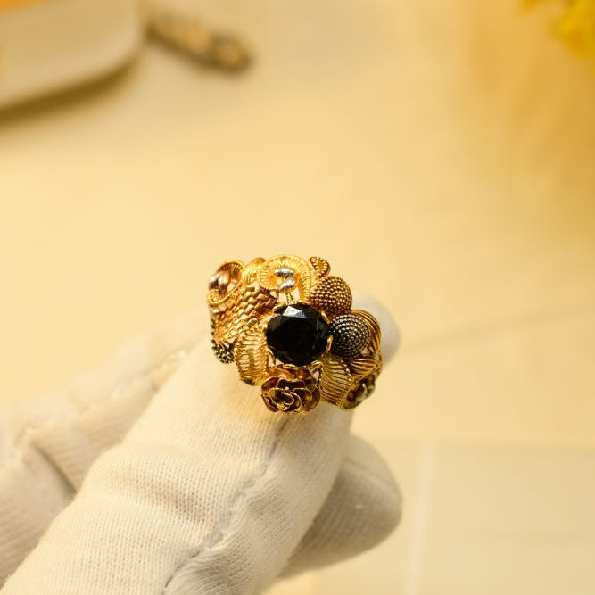 Elegant Unique Design Gold Plated Ring For Girls/women