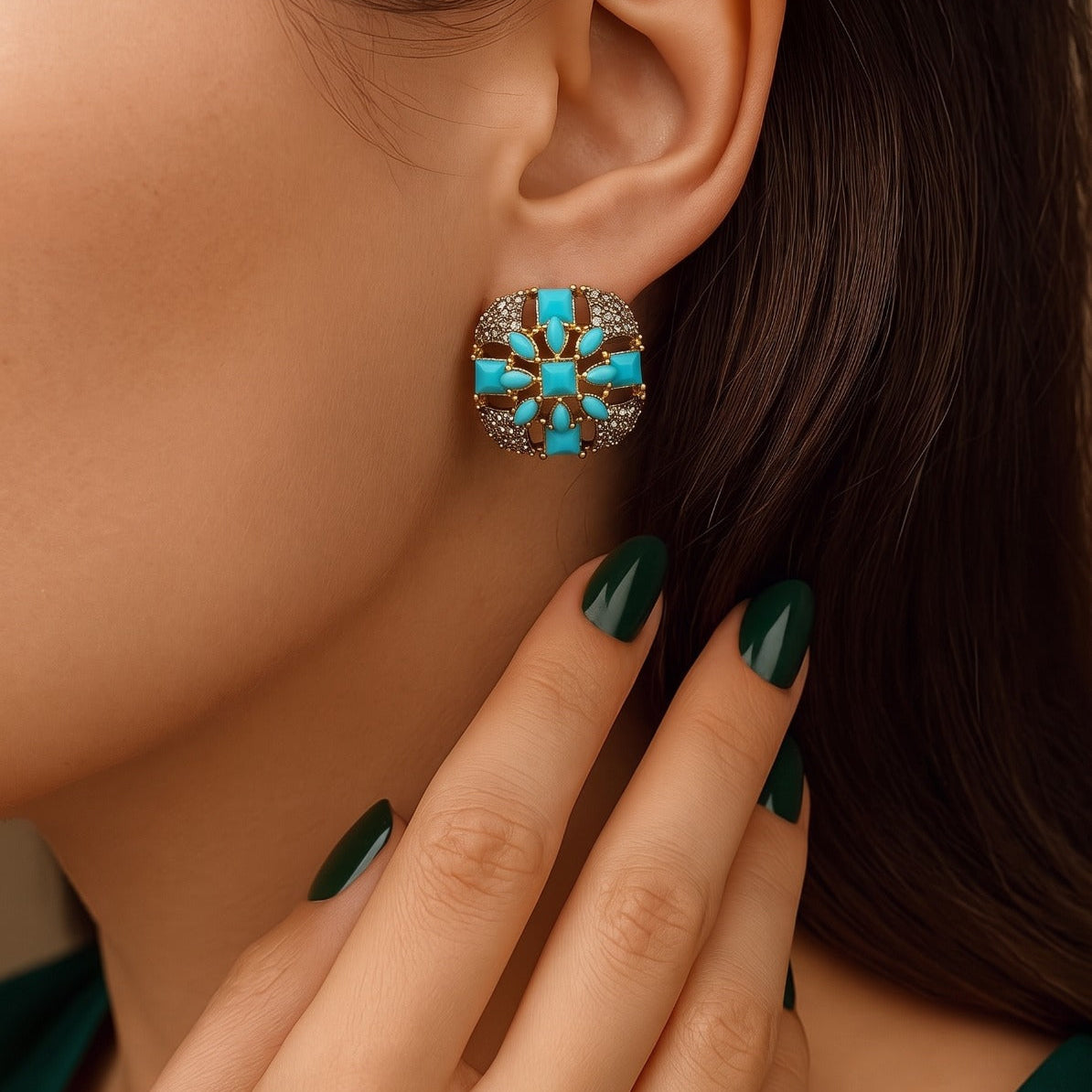 Gorgeous Design Gold Plated Crystal Stones Earring For Girls/women