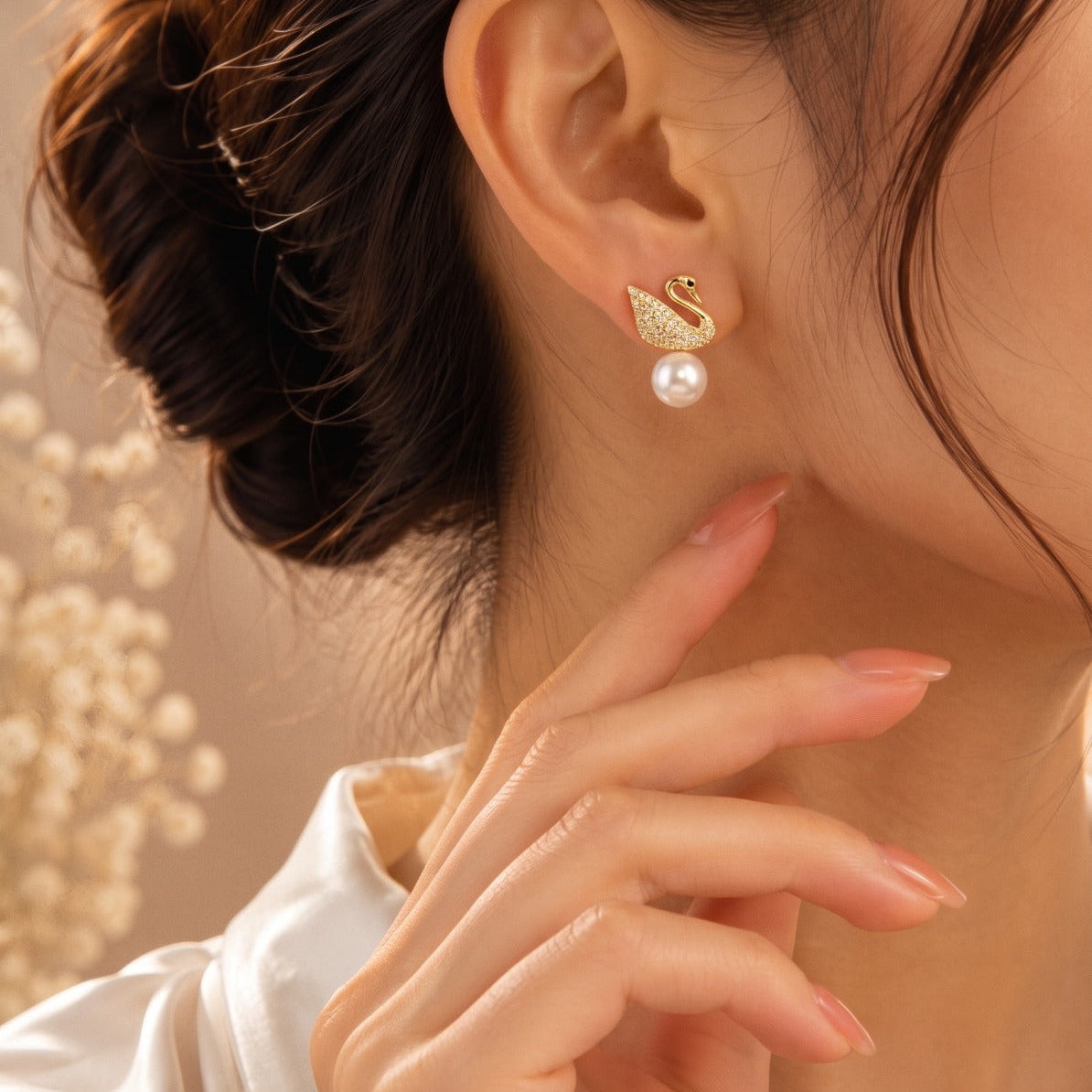 Stylish Unique Design Crystal Stones Earrings For Girls/women
