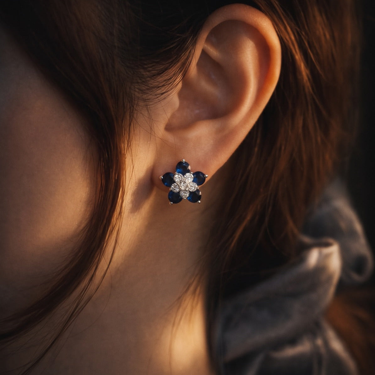 Charming Design Silver Plated Crystal Stones Earrings For Girls/women