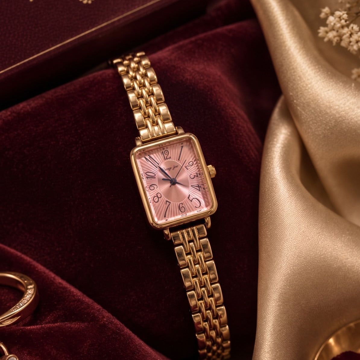 Fancy Watch Design Gold Plated Bracelet for Girls/Women
