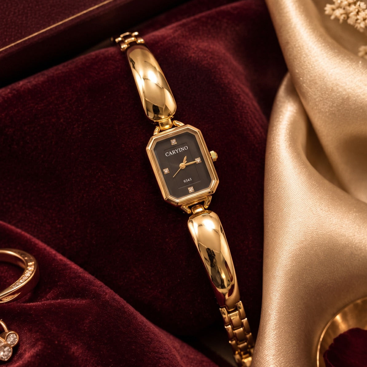 Sparkling Watch Design Gold Plated Crystal Stones Bracelet for Girls/Women