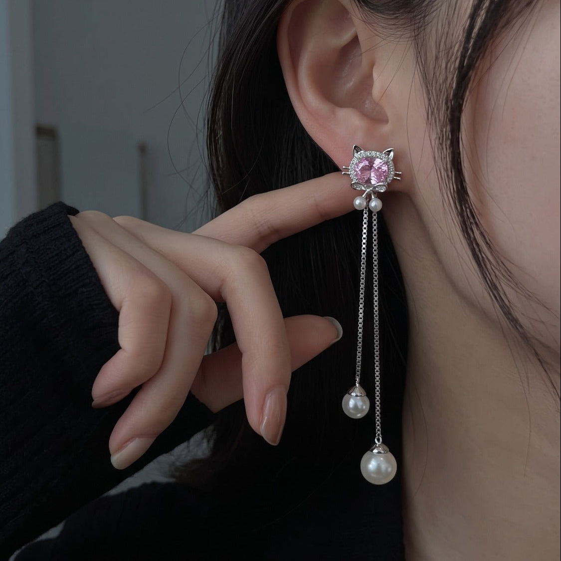 Elegant Design Silver Plated Crystal Stones Earring For Girls/women