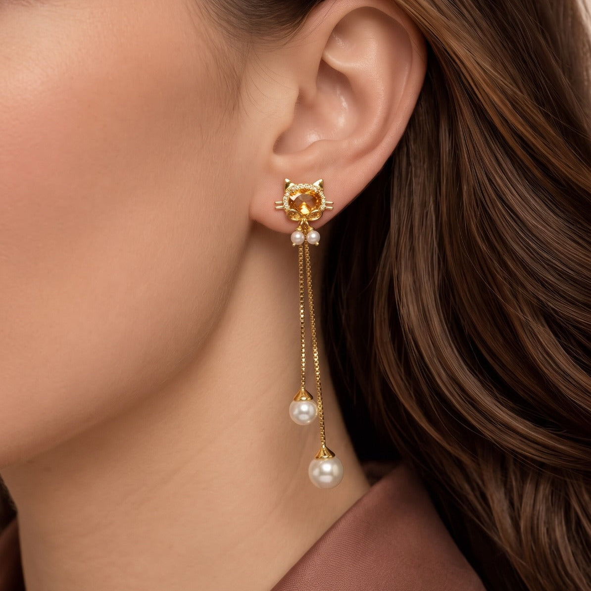 Fancy Design Gold Plated Crystal Stones Earring For Girls/Women