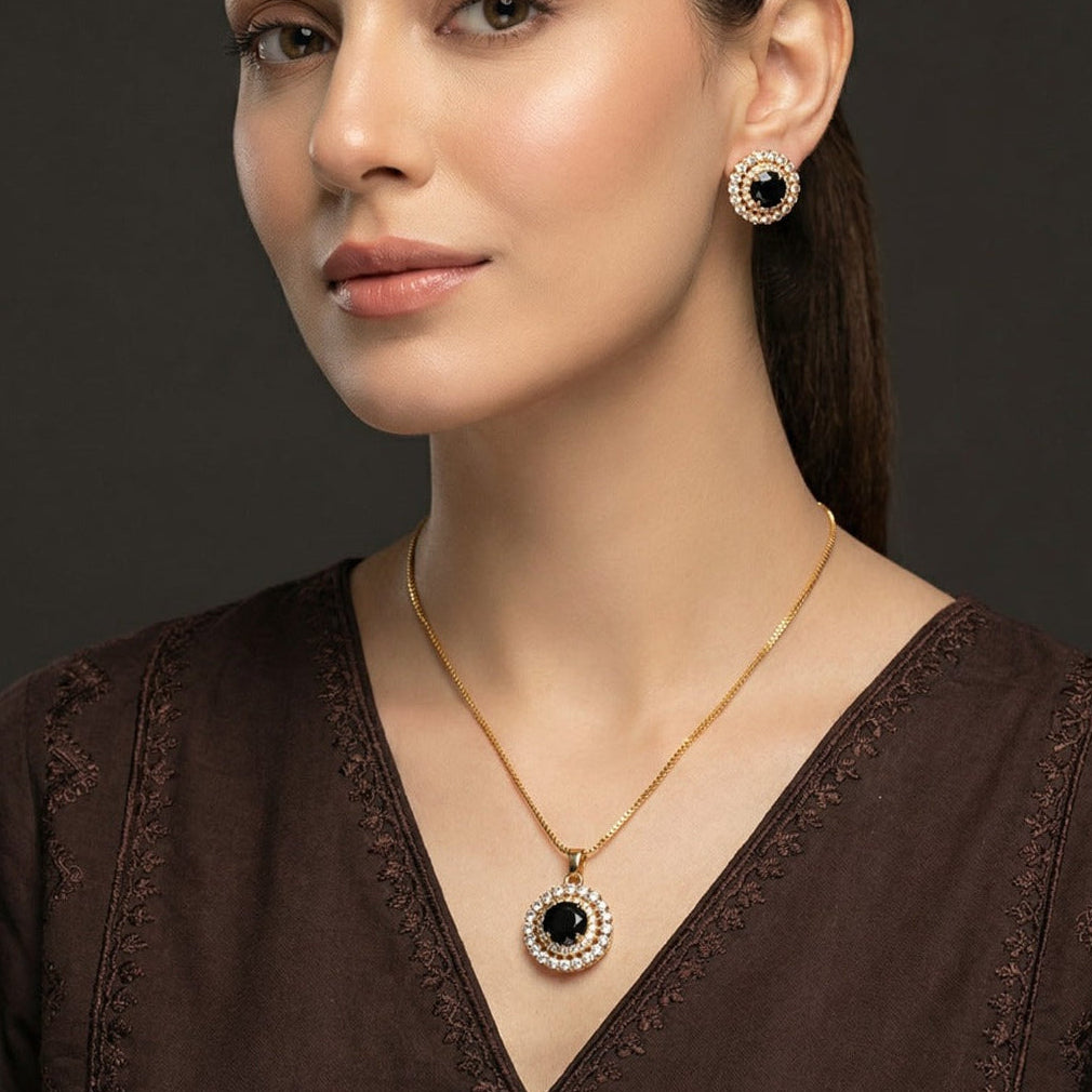 Beautiful Design Gold Plated Crystal Stones Necklace Set for Girls/Women