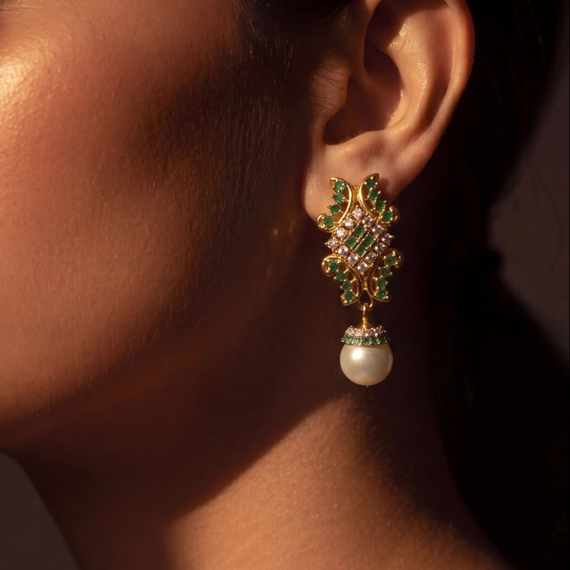 Fancy Unique Design Gold Plated Crystal Stones Earrings For Girls/women