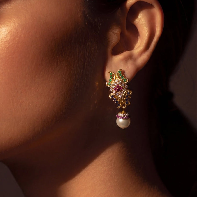 Fancy Unique Design Gold Plated Crystal Stones Earrings For Girls/women