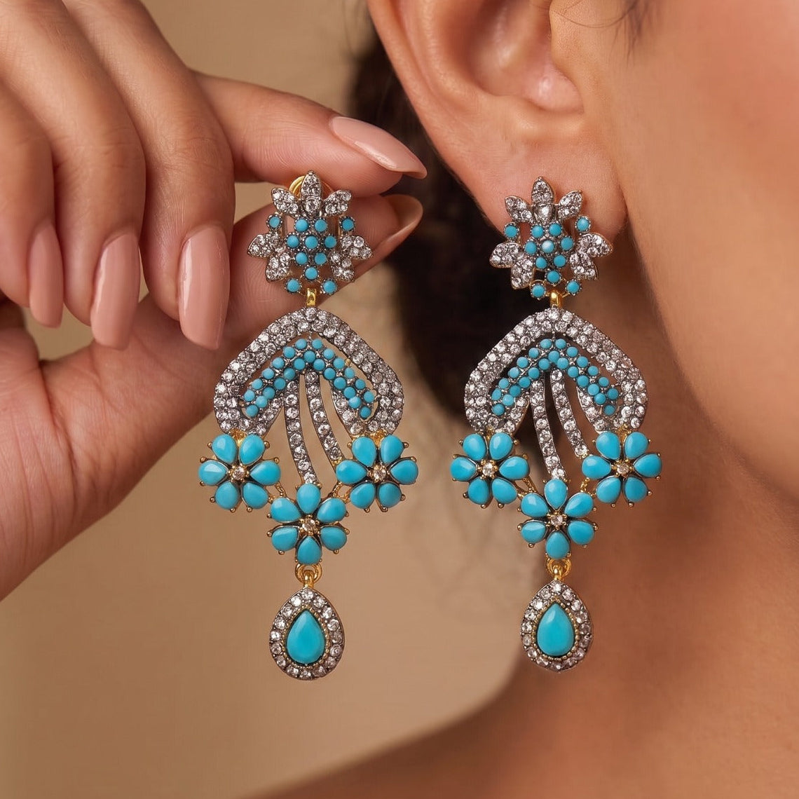 Charming Design Gold Plated Crystal Stones Earrings For Girls/women