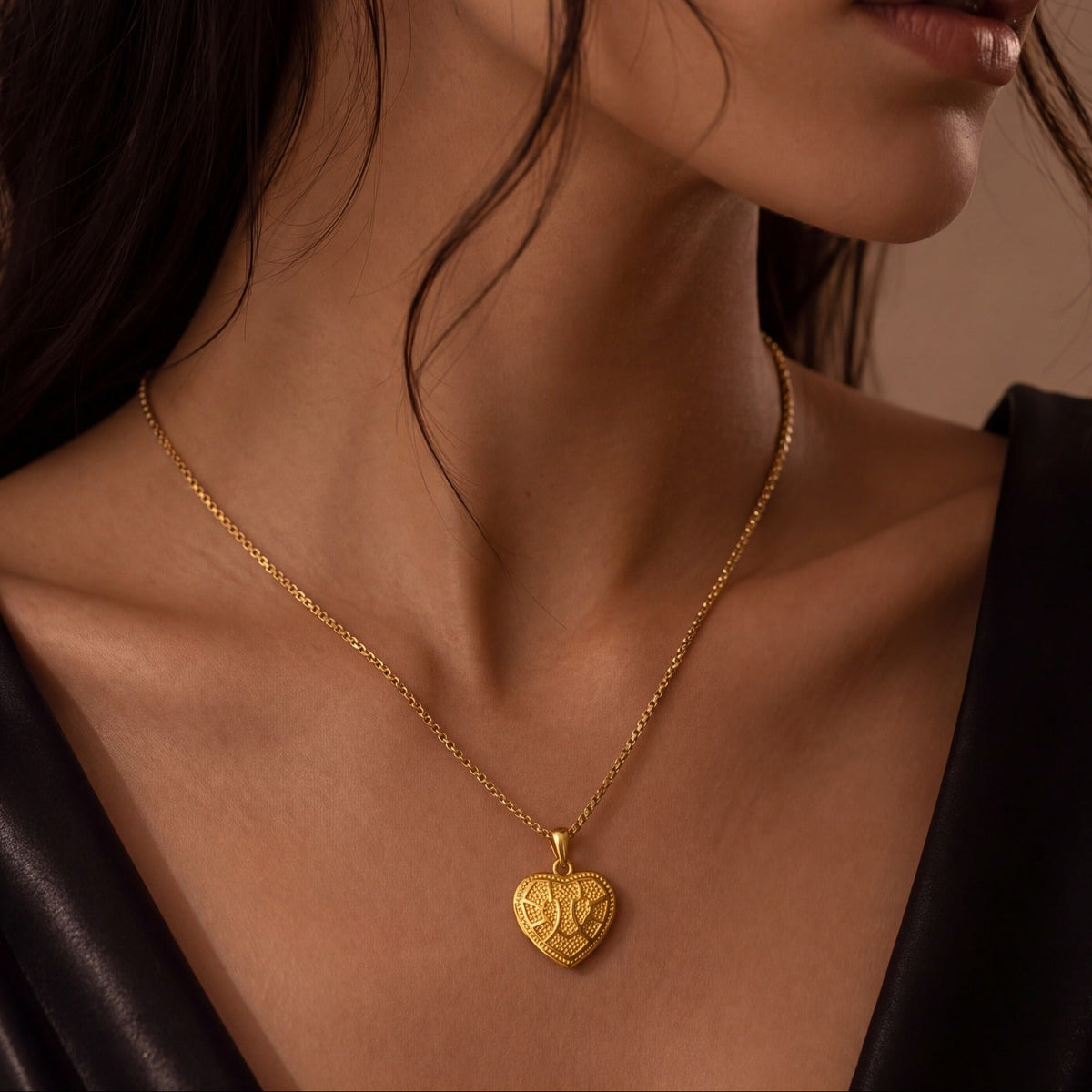 Elegant Heart Design Gold Plated Pendant for Girls/Women