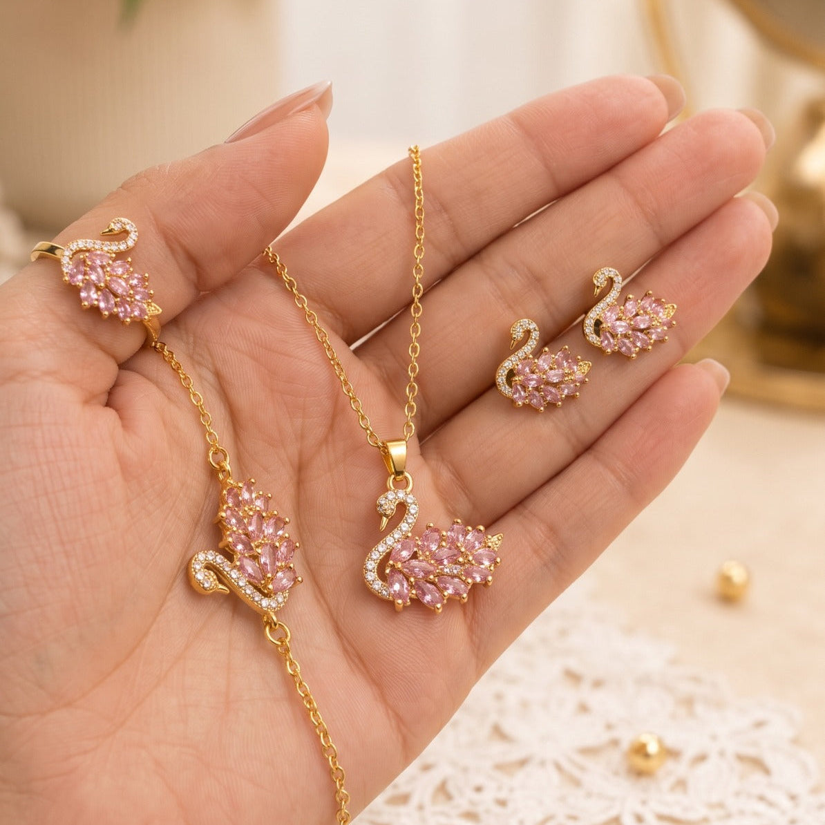 Sparkling Design Gold Plated Crystal Stones Necklace Set for Girls/Women