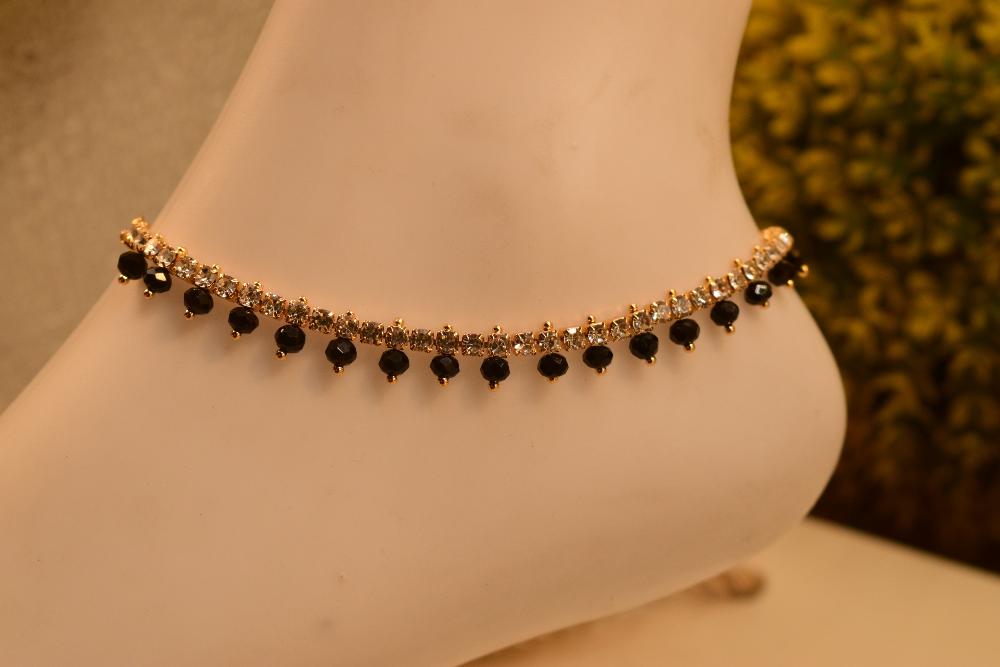 Glamorous Elegant Design Anklet for Girls/Women