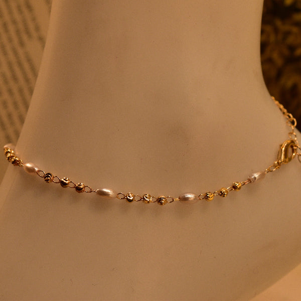 Dazzling Unique Design Gold Plated Anklet for Girls/Women