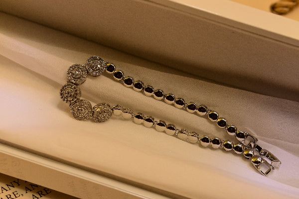 Luminous Design Silver Plated Crystal Stones Bracelet for Girls/Women