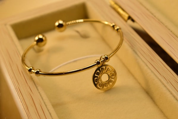 Elegant fancy Round Crystal Golden Bangle Bracelet for Girls/Women